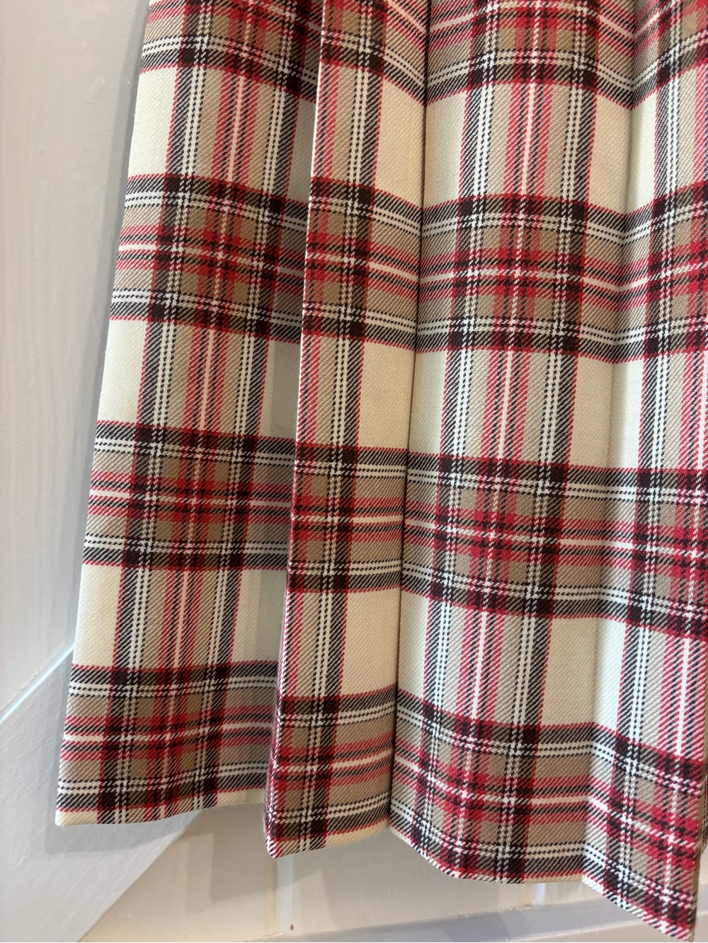 Vintage Pendelton 100% Wool Pleated Midi Skirt Cream Red Tartan Plaid 16 - Picture 3 of 8